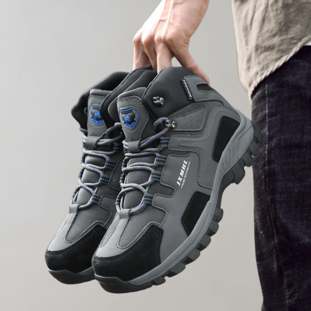 Valdemar comfortabele zomerse wandelschoenen voor mannen van ademend, waterafstotend materiaal met stevige zool en ondersteunende pasvorm.