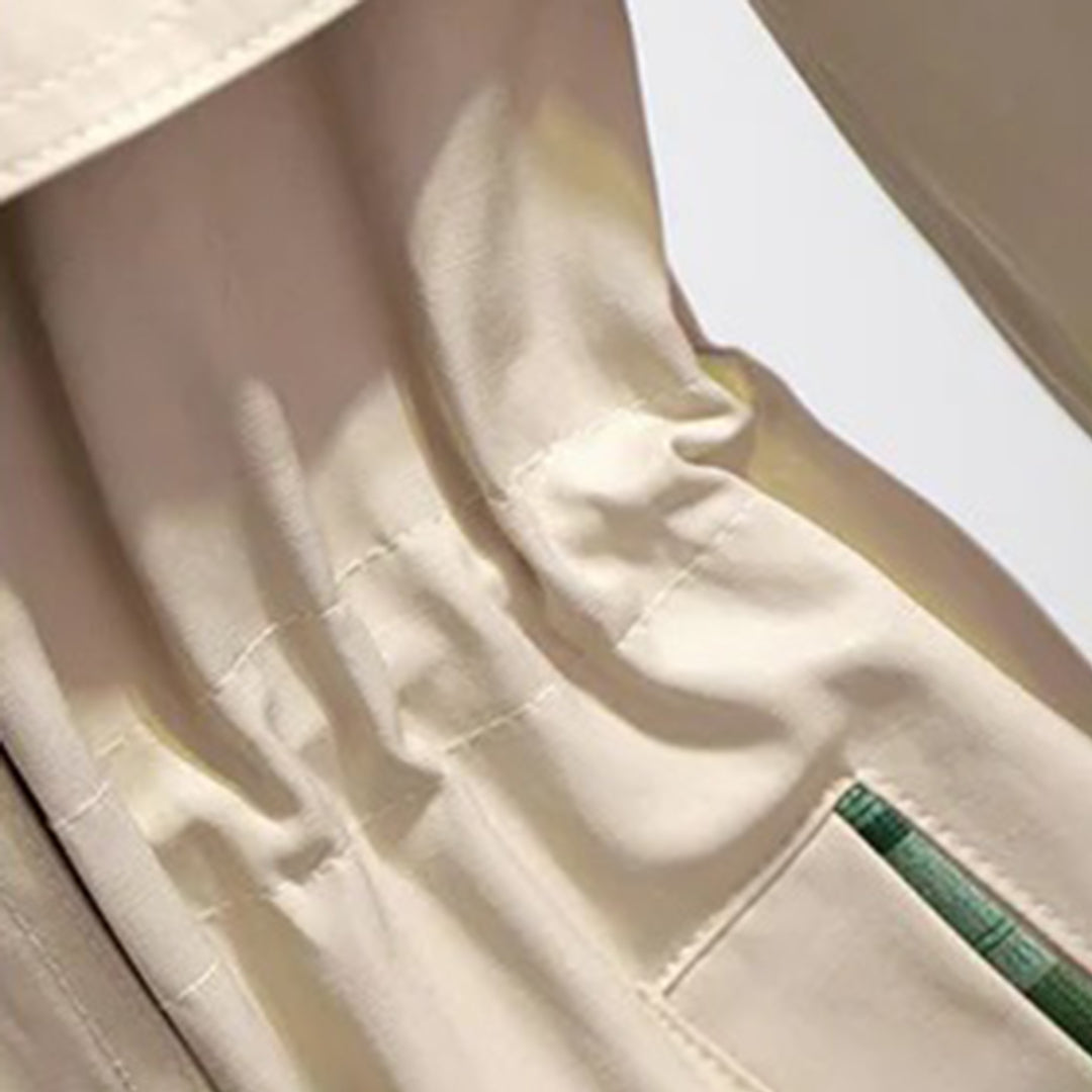 EMILIA elegante zomer trenchcoat voor dames, lichtgewicht met klassieke knoopsluiting en ceintuur, perfect voor stijlvolle zomerse outfits.