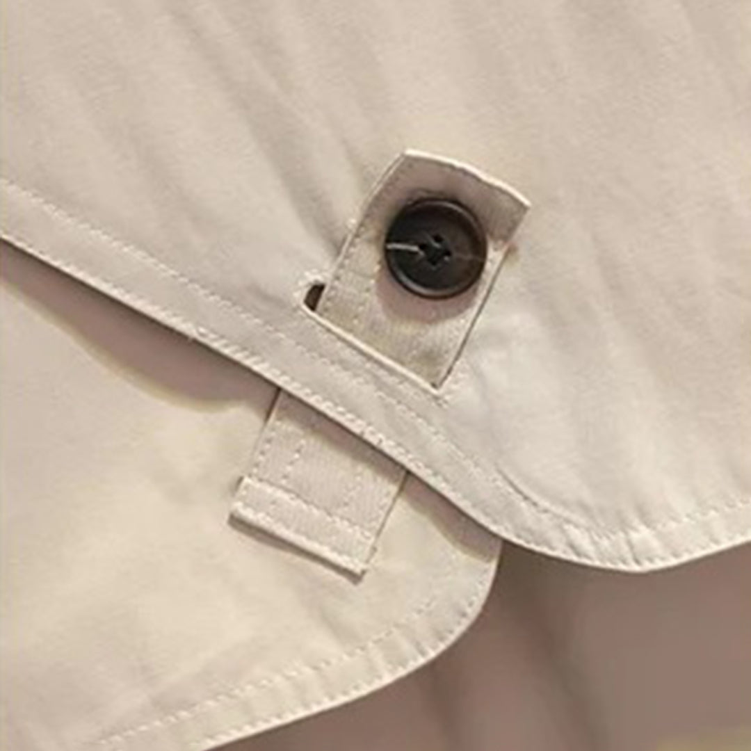 EMILIA elegante zomer trenchcoat voor dames, lichtgewicht met klassieke knoopsluiting en ceintuur, perfect voor stijlvolle zomerse outfits.