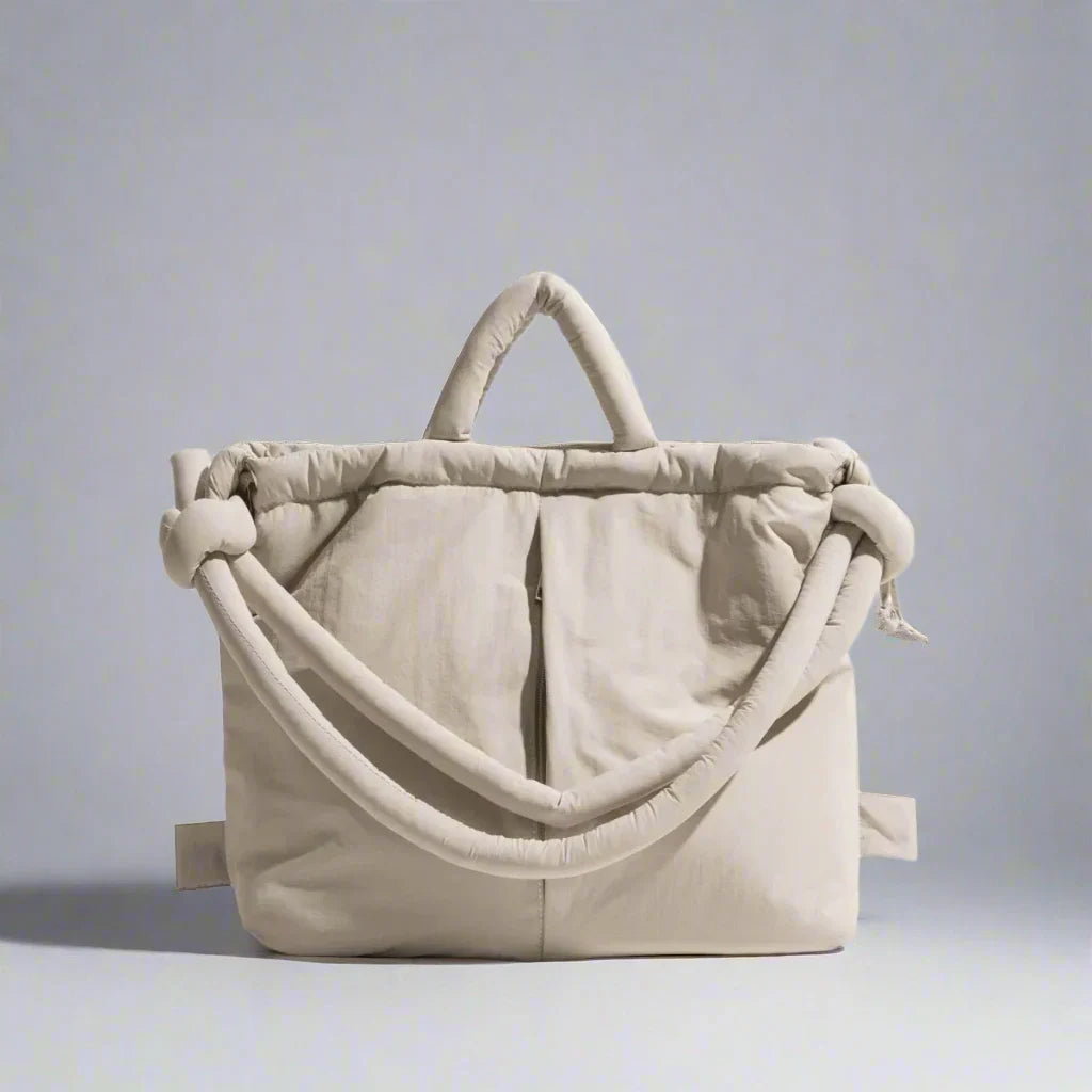 Valentina unieke puffer schoudertas in diverse kleuren – zachte gewatteerde stof, ruime opbergvakken en stijlvolle, moderne uitstraling.