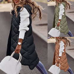 Lemie lange puffer bodywarmer voor dames met capuchon, gewatteerd ontwerp en comfortabele pasvorm.