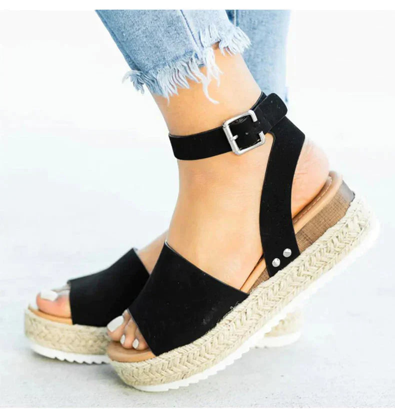 Luna Slip-on Sandalen