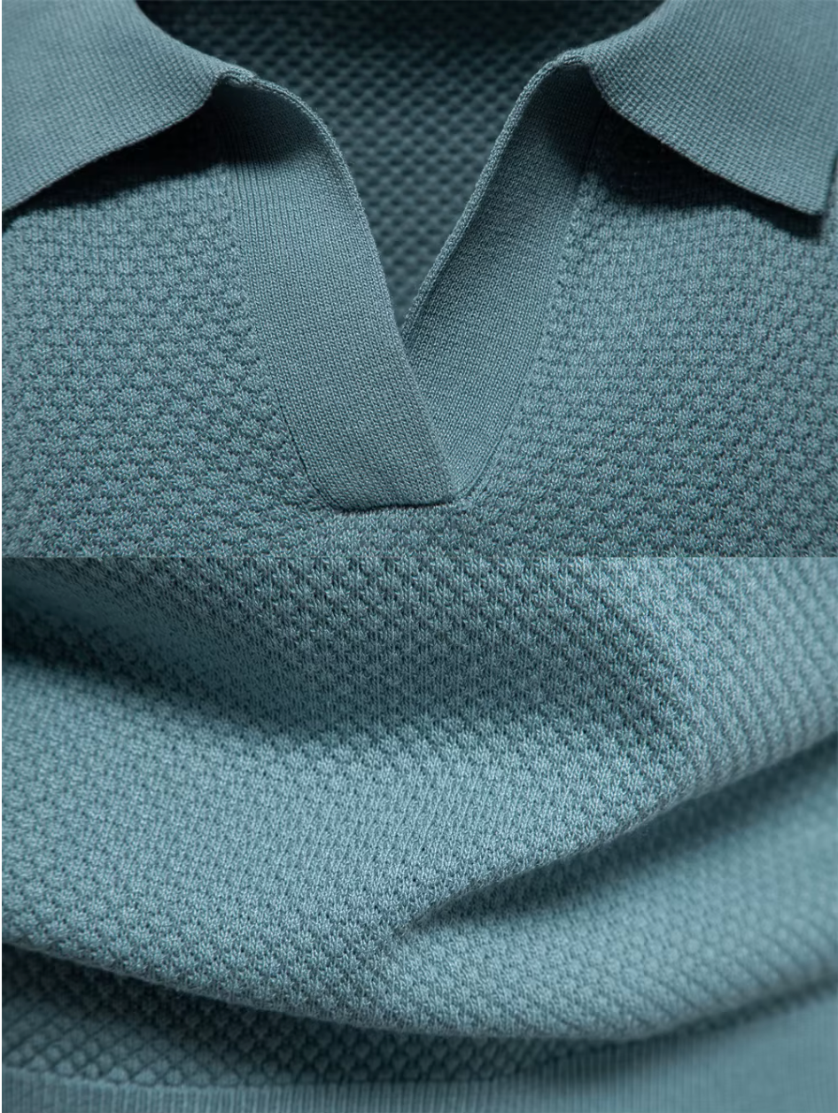 Mika luchtige zomerpolo voor heren – ademende piqué stof met moderne pasvorm en tijdloze look voor warme dagen