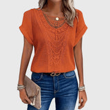 Dames blouse met gehaakt voorpand en korte mouwen