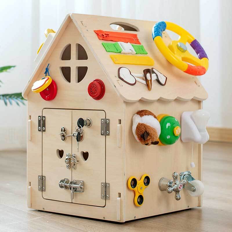 BusyHouse – multifunctioneel Montessori houten druk huis dat de fijne motoriek en probleemoplossende vaardigheden van je kind bevordert, met interactieve elementen voor eindeloos speelplezier.