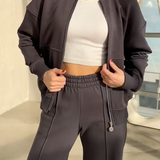 Tweedelige Set met Ritsjack en Wijde Broek
