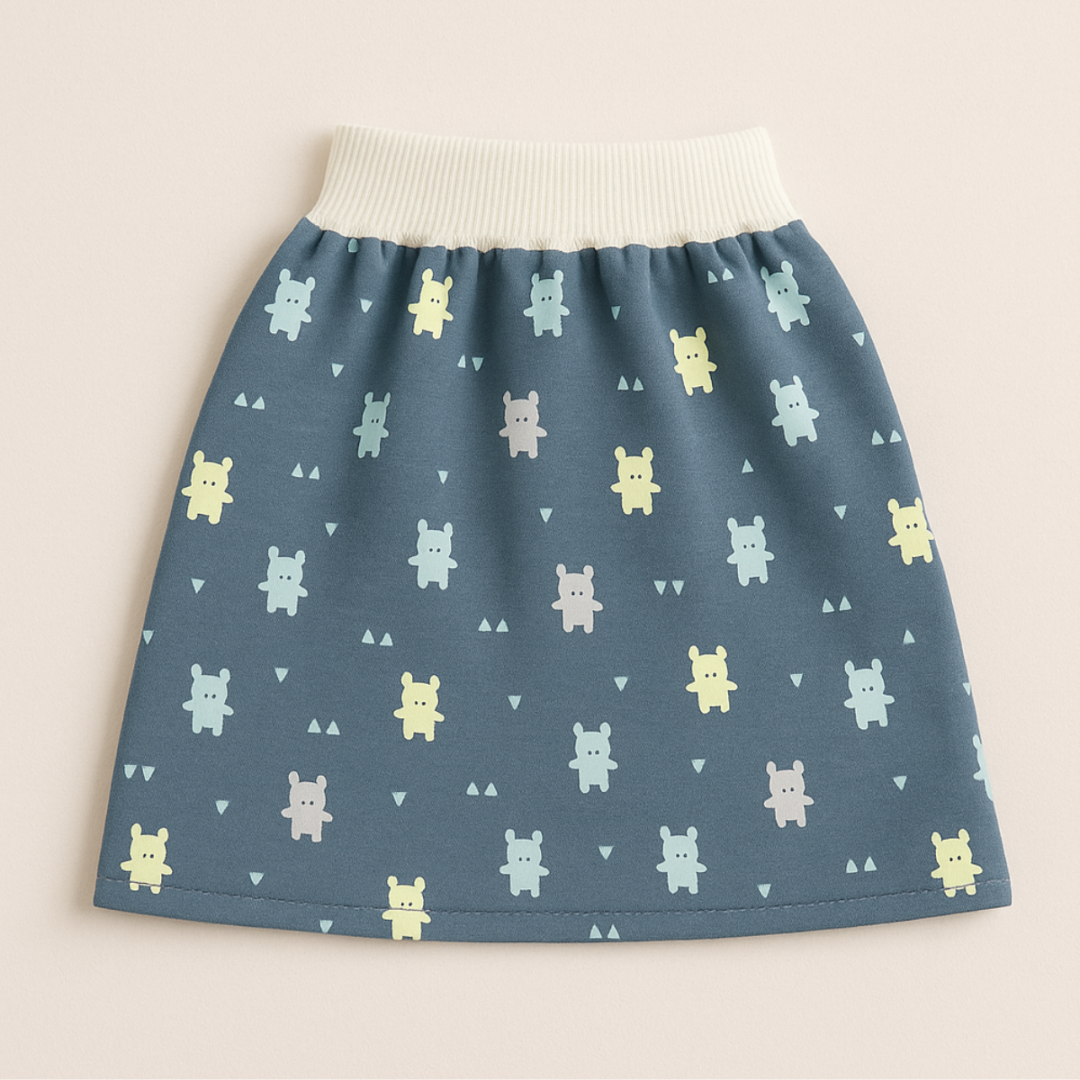 Mila Baby Training Pants – Comfortabele en herbruikbare oefenbroek voor peuters, ideaal voor zindelijkheidstraining met zachte stof en veilige pasvorm.