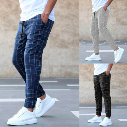 Steve's Casual Geruite Heren Pantalon – Stijlvolle geruite pantalon voor heren, perfect voor een casual maar verfijnde look. Comfortabel en veelzijdig voor dagelijks gebruik, met een moderne pasvorm en klassieke ruitprint.