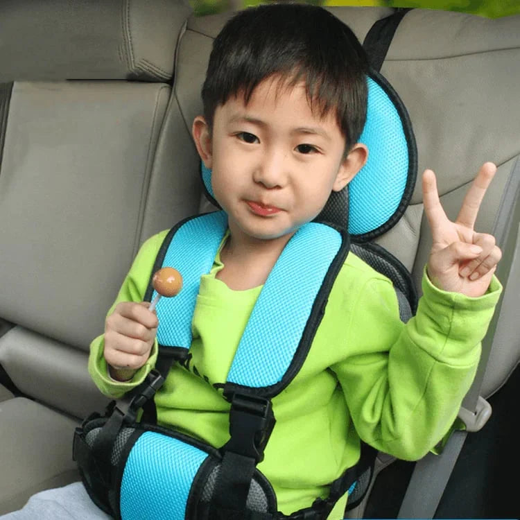 KidSecure Seat – Veilige en comfortabele autostoel voor kinderen met verstelbare gordels en stevige zijkantbescherming, ideaal voor reizen met het gezin.