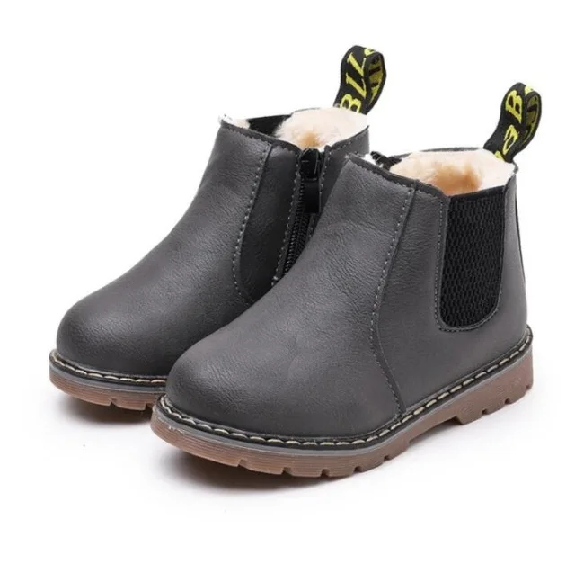 LittleSteps kinder Chelsea laarzen van stevig en comfortabel materiaal – stijlvolle en praktische schoenen voor dagelijks gebruik en avontuurlijke speelmomenten.