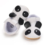 LittleSteps babyschoentjes met dierenprint – zachte, comfortabele en veilige schoentjes voor kleine voetjes, ideaal voor dagelijks gebruik en speelse momenten.