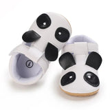 LittleSteps babyschoentjes met dierenprint – zachte, comfortabele en veilige schoentjes voor kleine voetjes, ideaal voor dagelijks gebruik en speelse momenten.