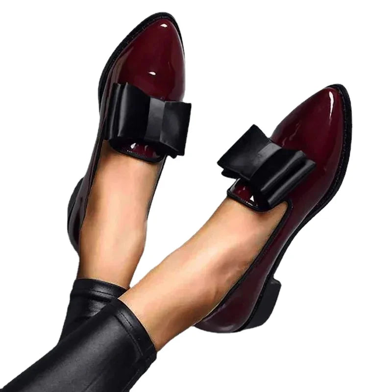 Elvya elegante dames loafers – stijlvolle en comfortabele leren schoenen met verfijnd design, geschikt voor werk, casual en speciale gelegenheden.