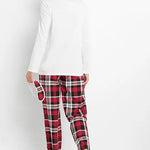 XmasCozy matching kerstpyjama set voor het gezin – zachte, comfortabele en feestelijke pyjama’s voor een gezellige en harmonieuze kerstsfeer thuis.