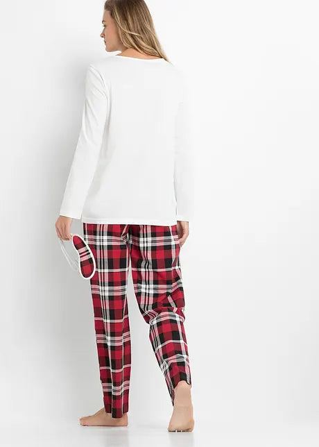 XmasCozy matching kerstpyjama set voor het gezin – zachte, comfortabele en feestelijke pyjama’s voor een gezellige en harmonieuze kerstsfeer thuis.
