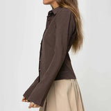 Livia elegante retro blouse voor dames – slim-fit blouse met flared mouwen, zachte stof en tijdloos ontwerp, perfect voor casual en chique gelegenheden.