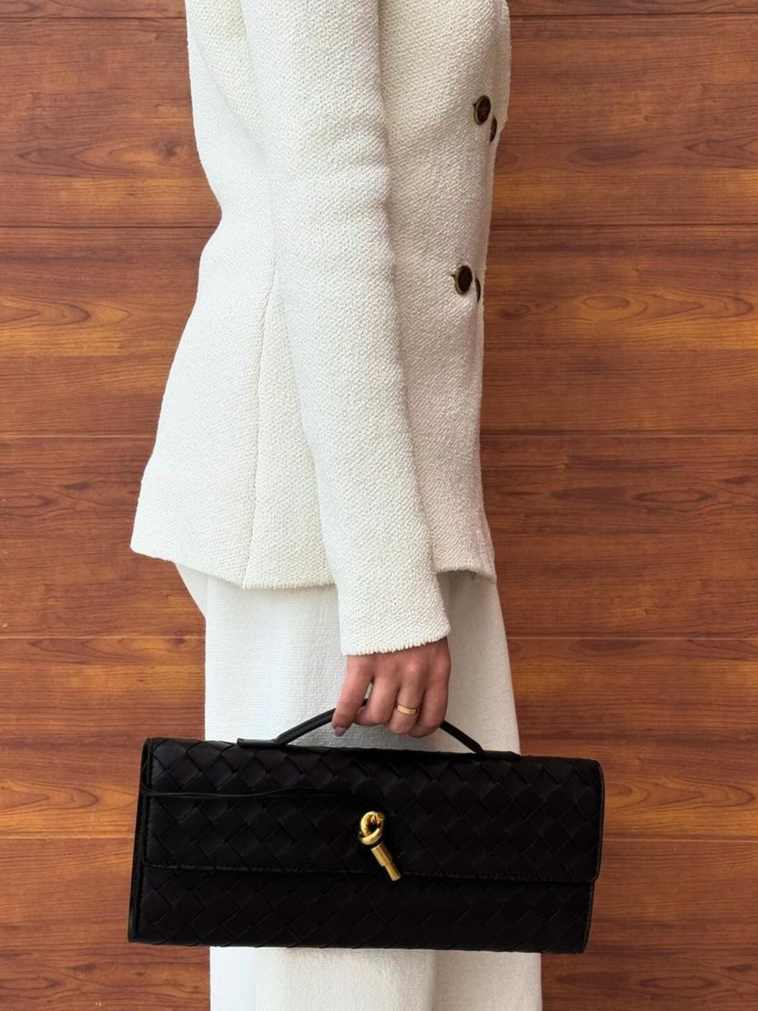 Geweven Leren Crossbody Tas – Luxe & Trendy Damesaccessoire – Compact, Stijlvol en Perfect voor Elke Gelegenheid.