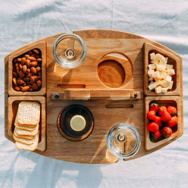 CheersTable houten picknick- en wijntafel – duurzaam materiaal, compacte opvouwbare design en ideaal voor buitengebruik en gezellige momenten.