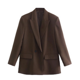 Chloe damesblazer – chic en stijlvol design met perfecte pasvorm, hoogwaardige stof en veelzijdig voor zakelijk of feestelijk gebruik.