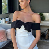 Off-Shoulder Mini Jurk met Strikdetail