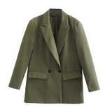 Chloe damesblazer – chic en stijlvol design met perfecte pasvorm, hoogwaardige stof en veelzijdig voor zakelijk of feestelijk gebruik.
