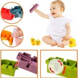 HappyDuck glijbaan voor kinderen – kleurrijk badspeelgoed met veilige, gladde afwerking, geschikt voor plezier en waterpret in bad of zwembad.