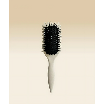 KrulFix kruldefinieer borstel – voor perfect gedefinieerde krullen met een natuurlijk volume. Nu 1+1 gratis voor een onweerstaanbare look.
