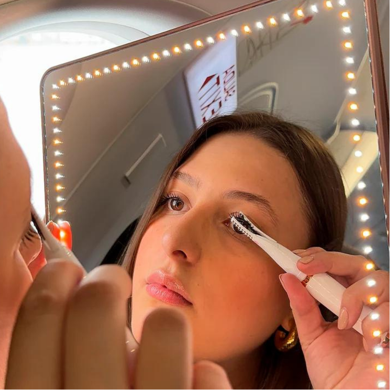 Glamour Wimpers - Elektrisch Verwarmde Wimperkruller – Precisiekruller met Warmte voor Langdurig Gekrulde Wimpers, Compact & Veilig Ontwerp voor Dagelijkse Make-uproutine.