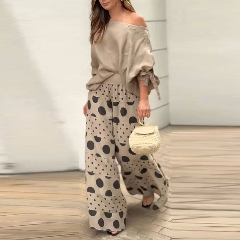 Maëlle - Tweedelig Pak met Stippen – Trendy Damesoutfit met Luchtige Stof, Elegante Stippenprint, Comfortabele Pasvorm en Modieuze Look voor Zomer en Lente.
