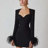 Mini Jurk met Vierkante Halslijn en Veerdetails
