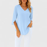 Dames blouse met V-hals en splitmouwen