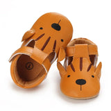 LittleSteps babyschoentjes met dierenprint – zachte, comfortabele en veilige schoentjes voor kleine voetjes, ideaal voor dagelijks gebruik en speelse momenten.