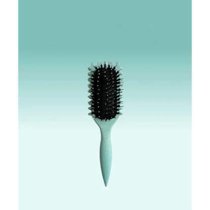 KrulFix kruldefinieer borstel – voor perfect gedefinieerde krullen met een natuurlijk volume. Nu 1+1 gratis voor een onweerstaanbare look.
