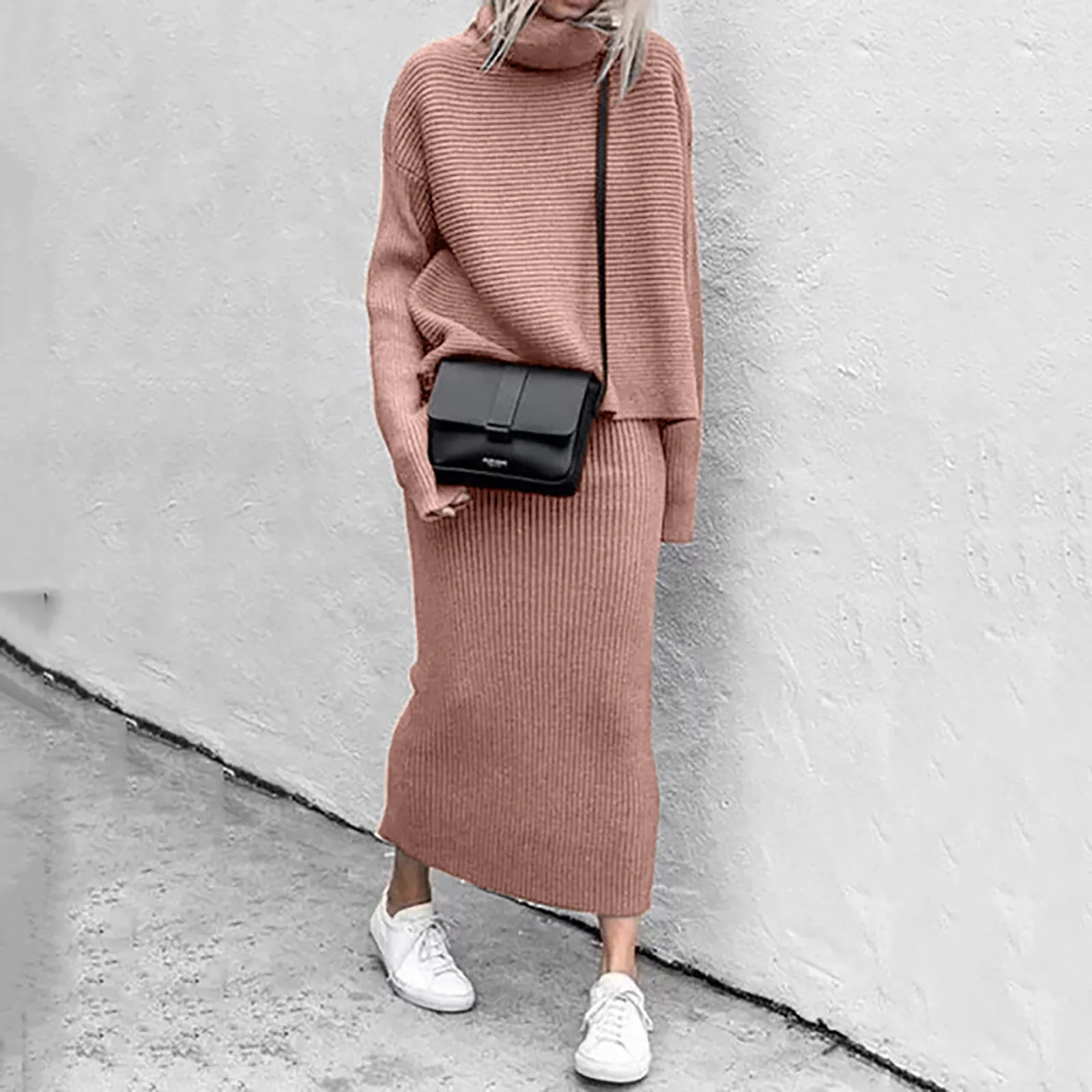 Tweedelige coltrui en maxi-rok set voor dames – elegante en comfortabele outfit voor elke gelegenheid, met een verfijnde en stijlvolle uitstraling.