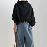 Stijlvolle oversized trui voor dames met lange mouwen, in een comfortabele en warme stof, ideaal voor casual en cozy looks.