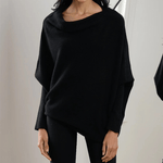 Elegante off-shoulder damestrui in een zachte stof, met lange mouwen en een flatterende pasvorm – ideaal voor een stijlvolle en vrouwelijke look.