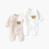 CuddleBear schattige babyromper met beertje – zachte, comfortabele en knusse romper voor dagelijks gebruik en een zorgeloze pasvorm.