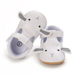 LittleSteps babyschoentjes met dierenprint – zachte, comfortabele en veilige schoentjes voor kleine voetjes, ideaal voor dagelijks gebruik en speelse momenten.