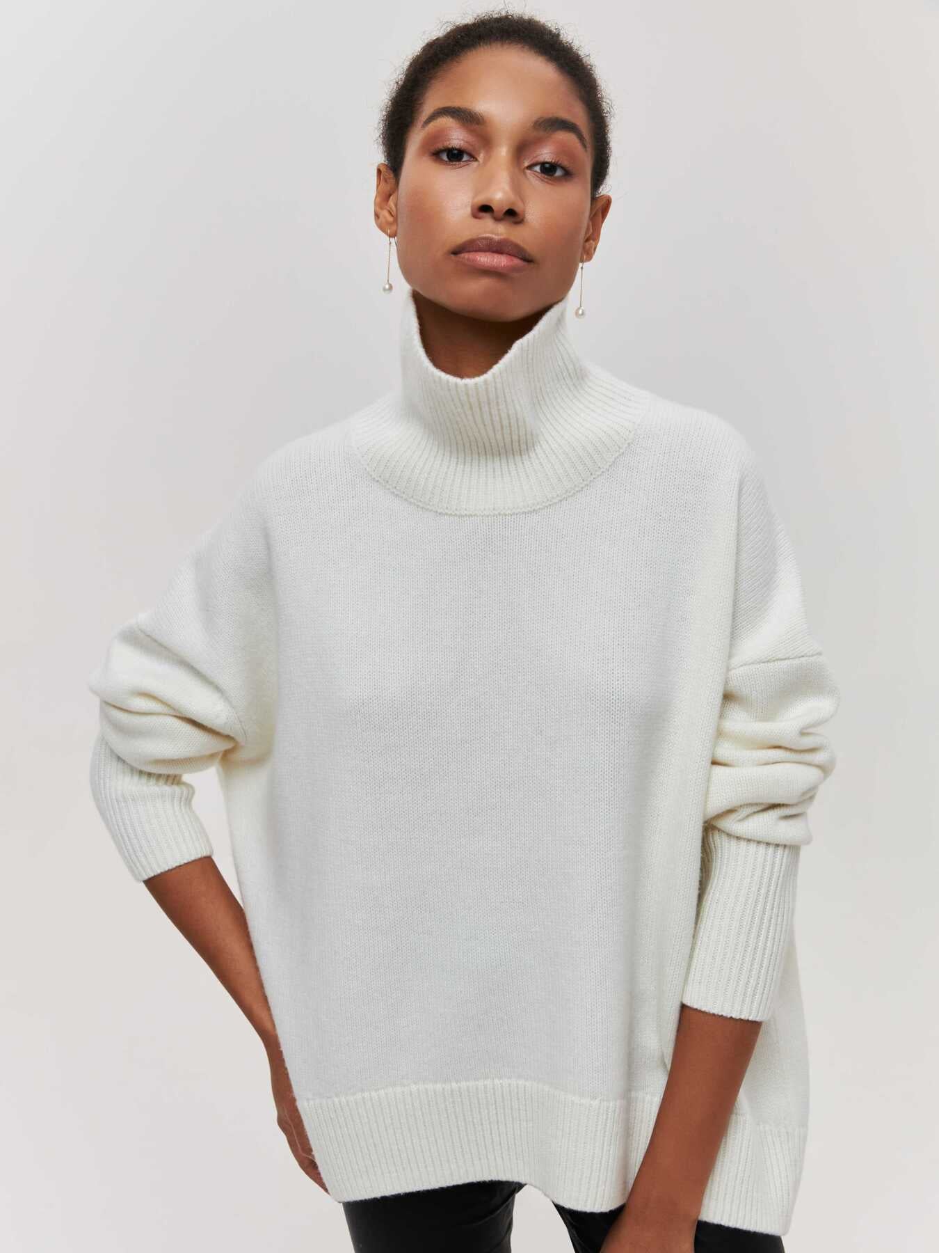 Noor gebreide damestrui – zachte en warme trui met comfortabele pasvorm en tijdloos design, ideaal voor casual looks en stijlvolle winteroutfits.
