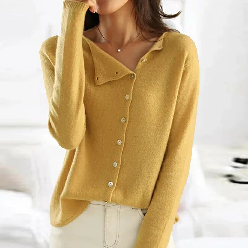 Stijlvolle kasjmier lentetrui voor dames in zachte, lichte stof met elegante pasvorm, ideaal voor het voorjaar.