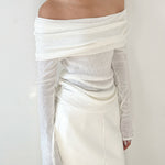 Lorena – Gevouwen off-shoulder top voor dames, stijlvol en elegant met een vrouwelijke touch.