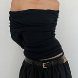 Lorena – Gevouwen off-shoulder top voor dames, stijlvol en elegant met een vrouwelijke touch.