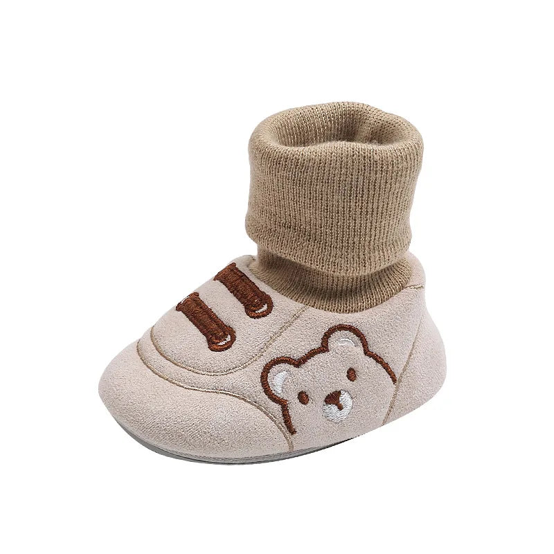 MiniKicks sneaker sokjes voor kleintjes – zachte ademende stof, antislipzool en comfortabele pasvorm voor dagelijks gebruik.
