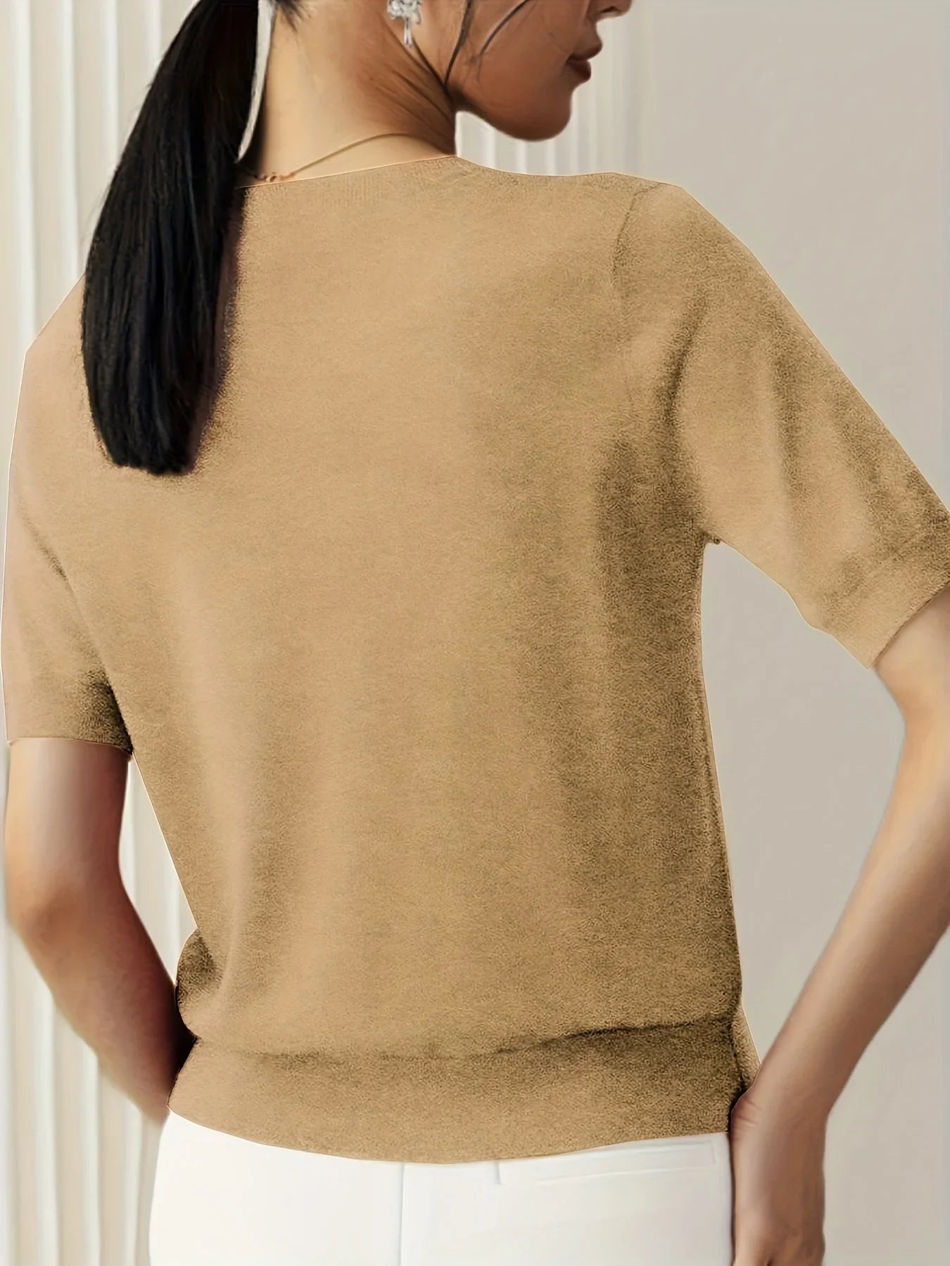Casual dames T-shirt met korte mouwen, perfect voor de lente en dagelijkse outfits.