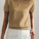 Casual dames T-shirt met korte mouwen, perfect voor de lente en dagelijkse outfits.