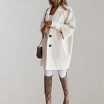 Berenice – Elegante dames zomerjas met getailleerde pasvorm en lichte stof, perfect voor warme dagen.