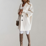 Berenice – Elegante dames zomerjas met getailleerde pasvorm en lichte stof, perfect voor warme dagen.