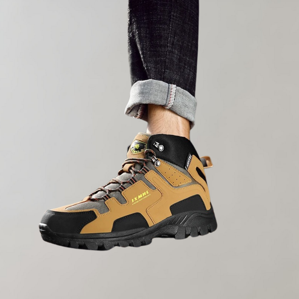 Valdemar comfortabele zomerse wandelschoenen voor mannen van ademend, waterafstotend materiaal met stevige zool en ondersteunende pasvorm.