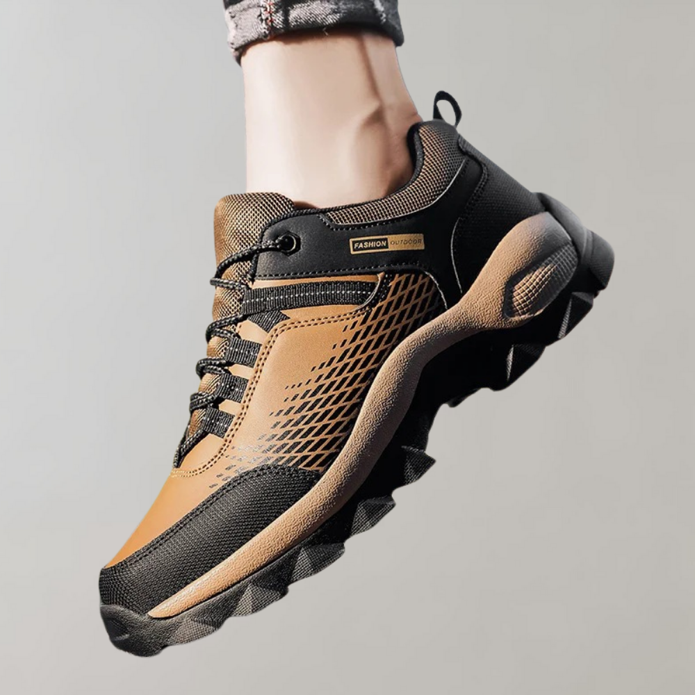 Theodor comfortabele zomerse wandelschoenen voor mannen van ademend, slijtvast materiaal met ondersteunende pasvorm en stevige gripzool.