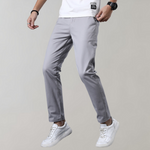 Konrad slimme casual chino voor heren – slanke pasvorm met lichtgewicht katoenmix voor een verzorgde en comfortabele look